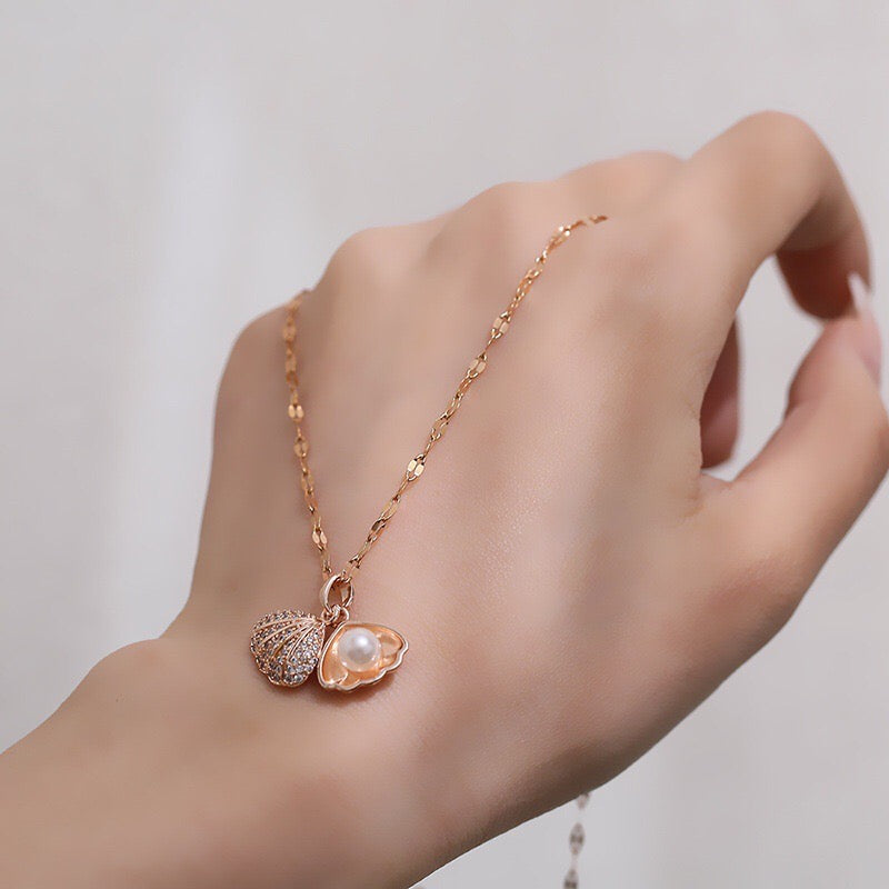 Pearl Shell Necklace