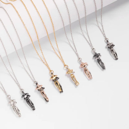 Collar con colgante Embrace